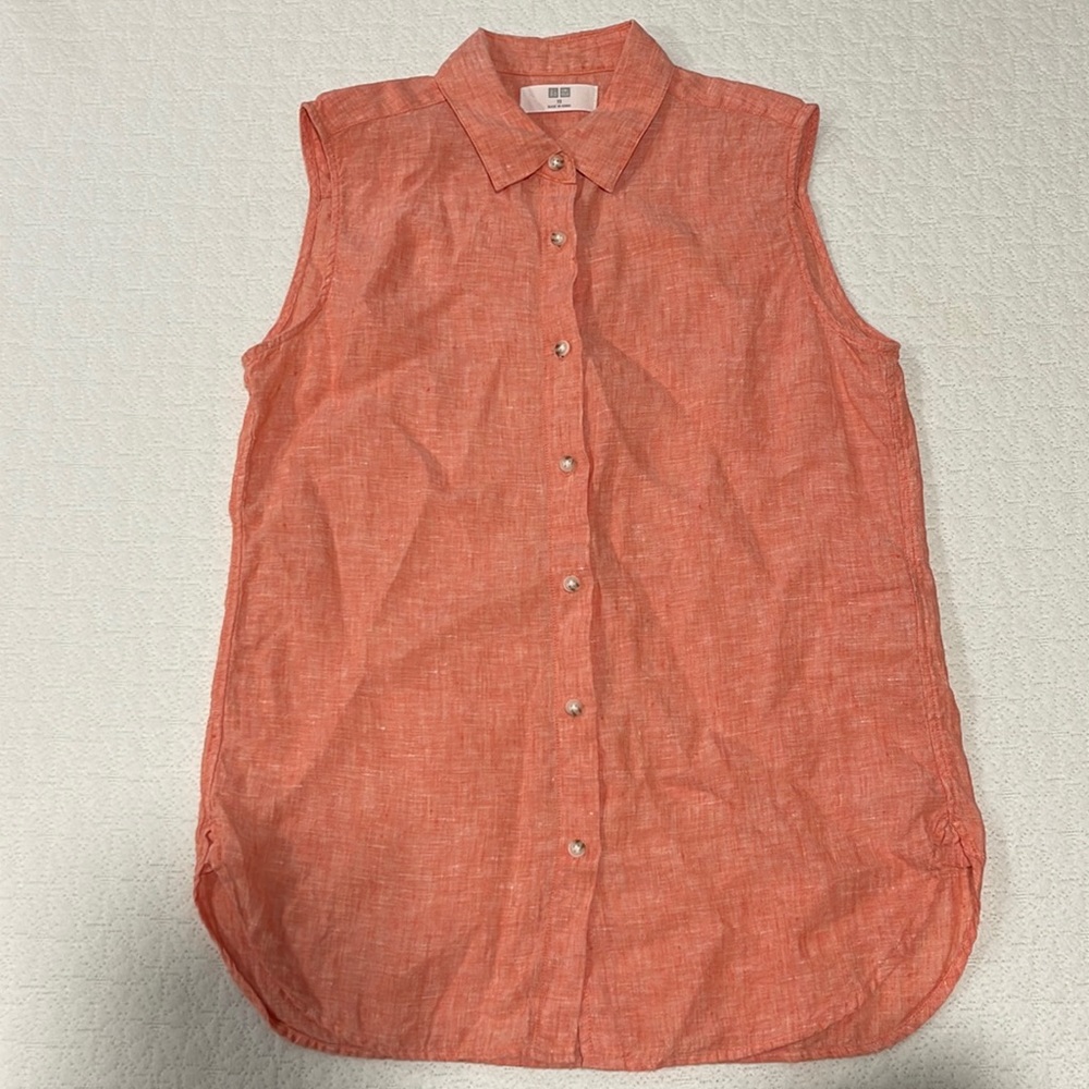 Uniqlo 100% Linen Button Up Sleeveless Top